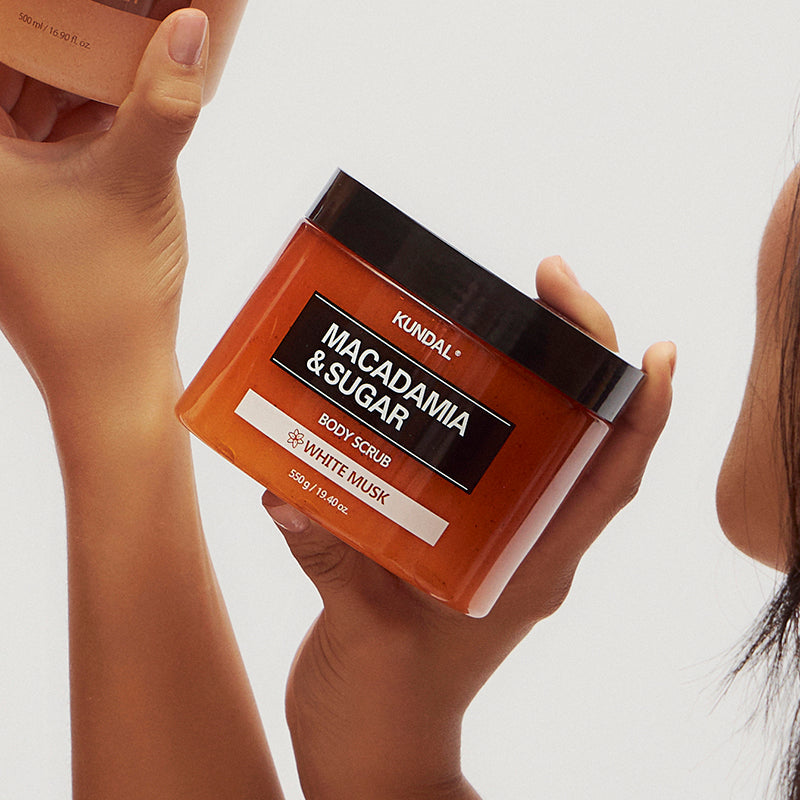 KUNDAL Macadamia & Sugar Body Scrub (550g)