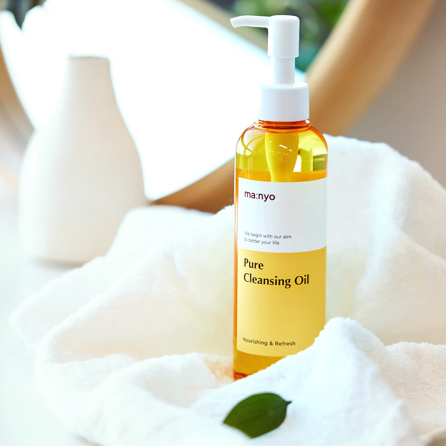 ma:nyo Pure Cleansing Oil (200ml) | Kiyoko Beauty
