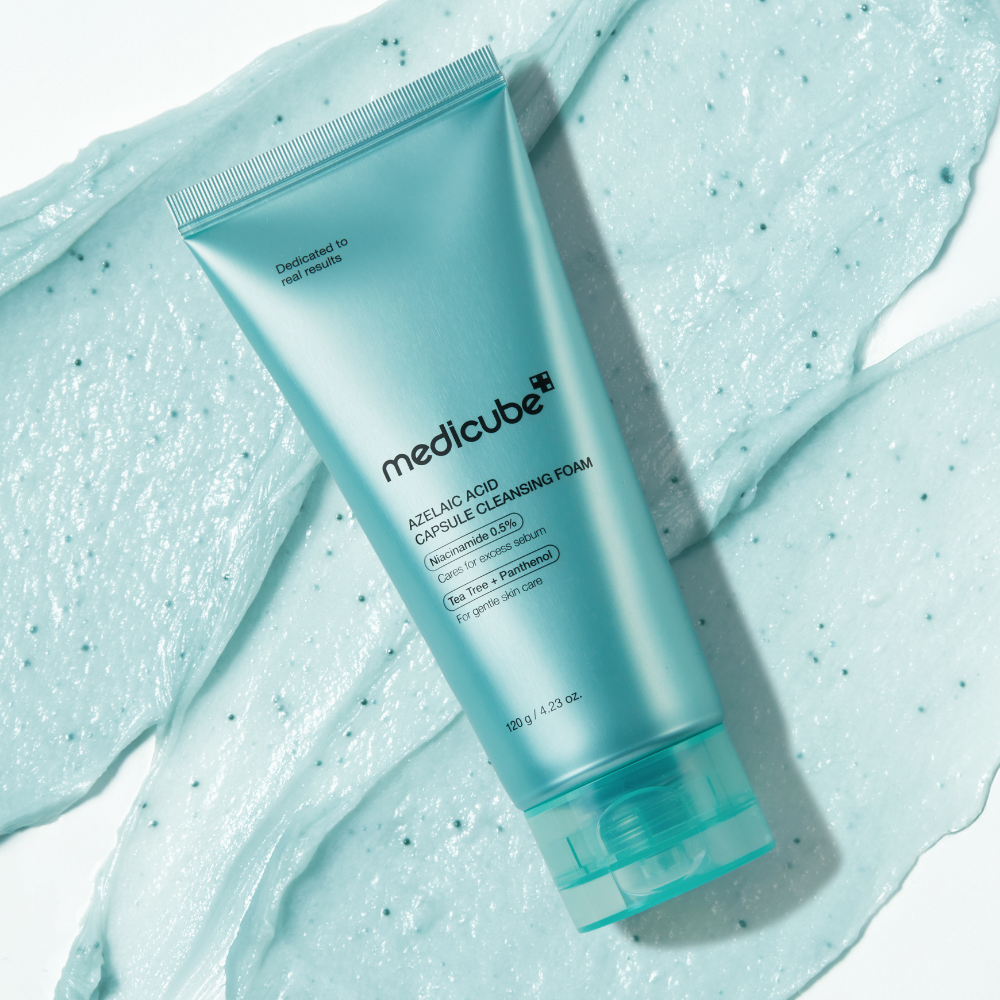 Medicube Azelaic Acid Capsule Cleansing Foam (120g)
