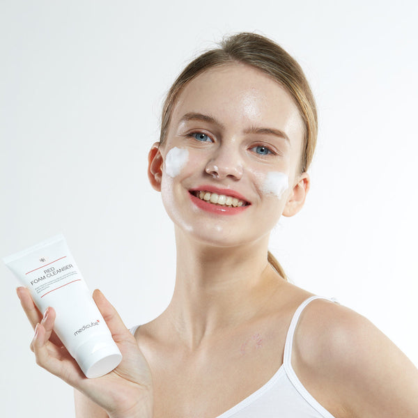 Medicube Red Foam Cleanser (230ml)