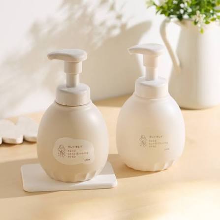 LION Kirei Kirei Conditioning Hand Soap (450ml)
