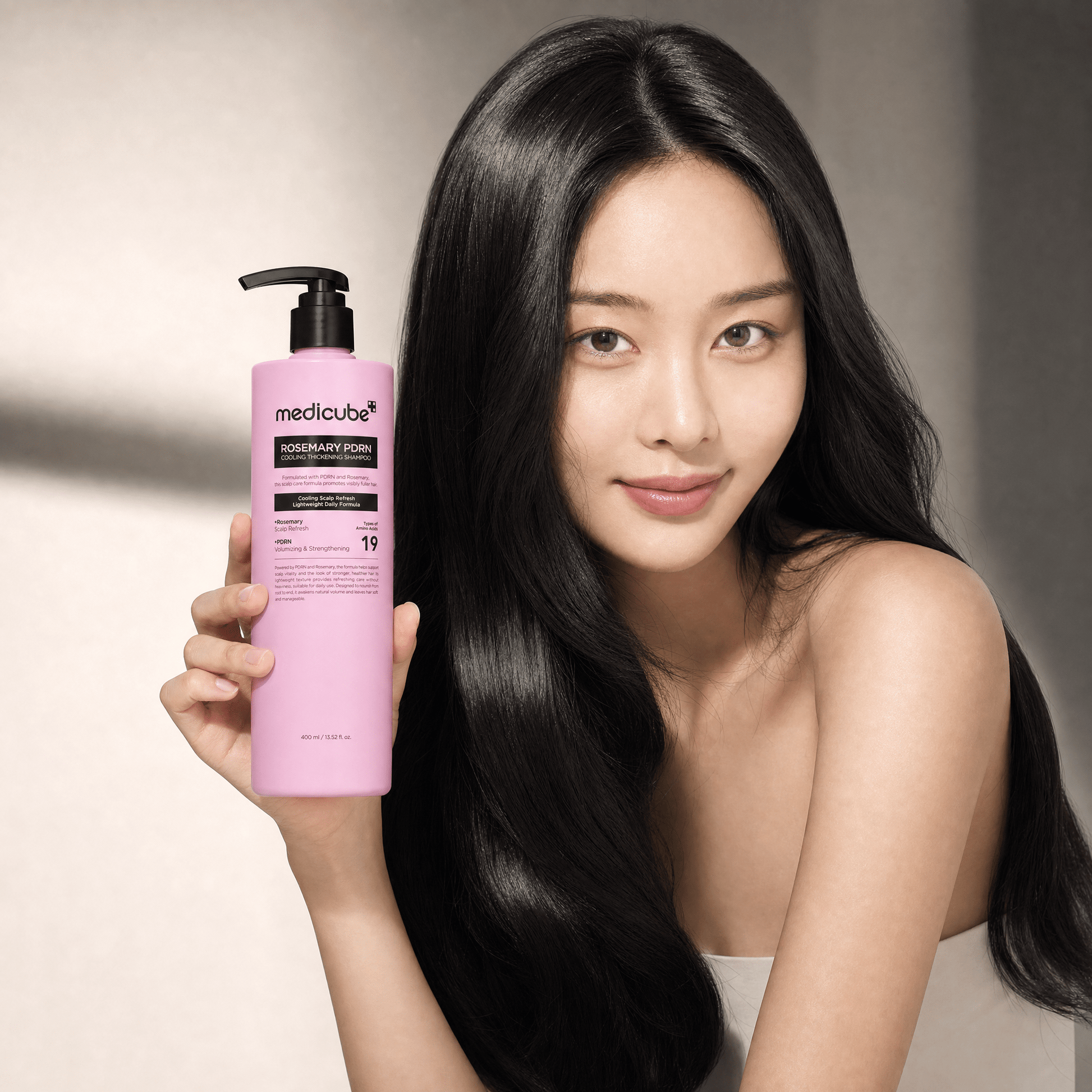 Medicube Rosemary PDRN Cooling Thickening Shampoo (400ml)